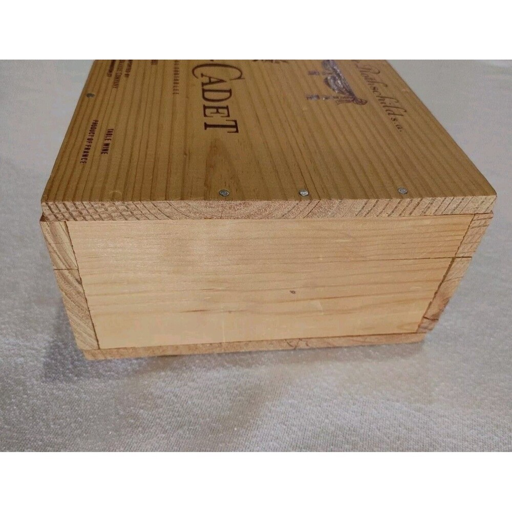 Vintage Mouton Cadet Baron Philippe De Rothschild Wine Box France - Picture 3 of 9